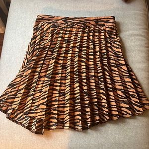 NewLook tiger print mini pleated skater skirt